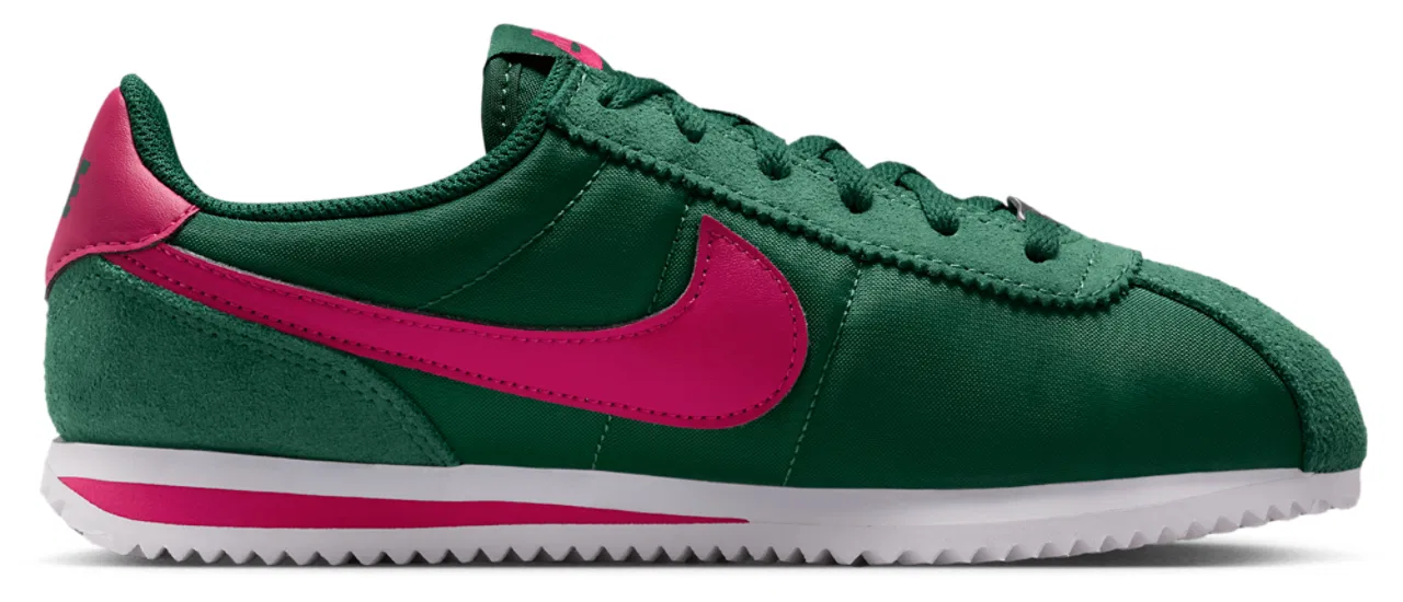 Кроссовки для мальчиков Cortez TXT Nike, цвет Gorge Green/Wild Cherry/White