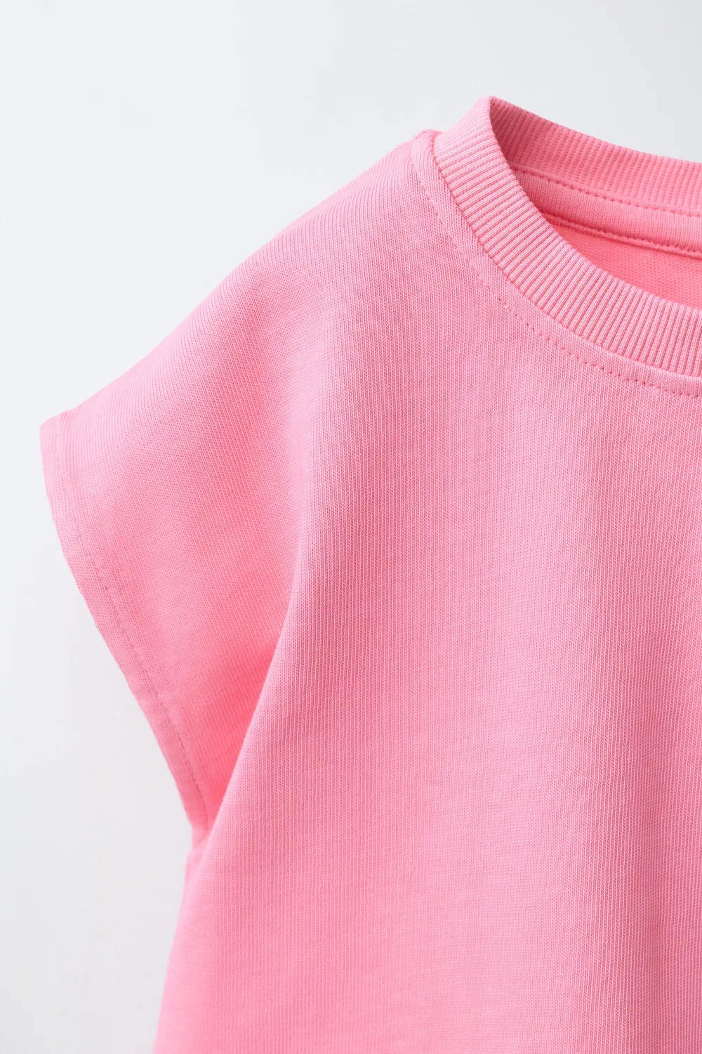 Простая футболка с этикеткой ZARA, Chalk Pink — фото 3