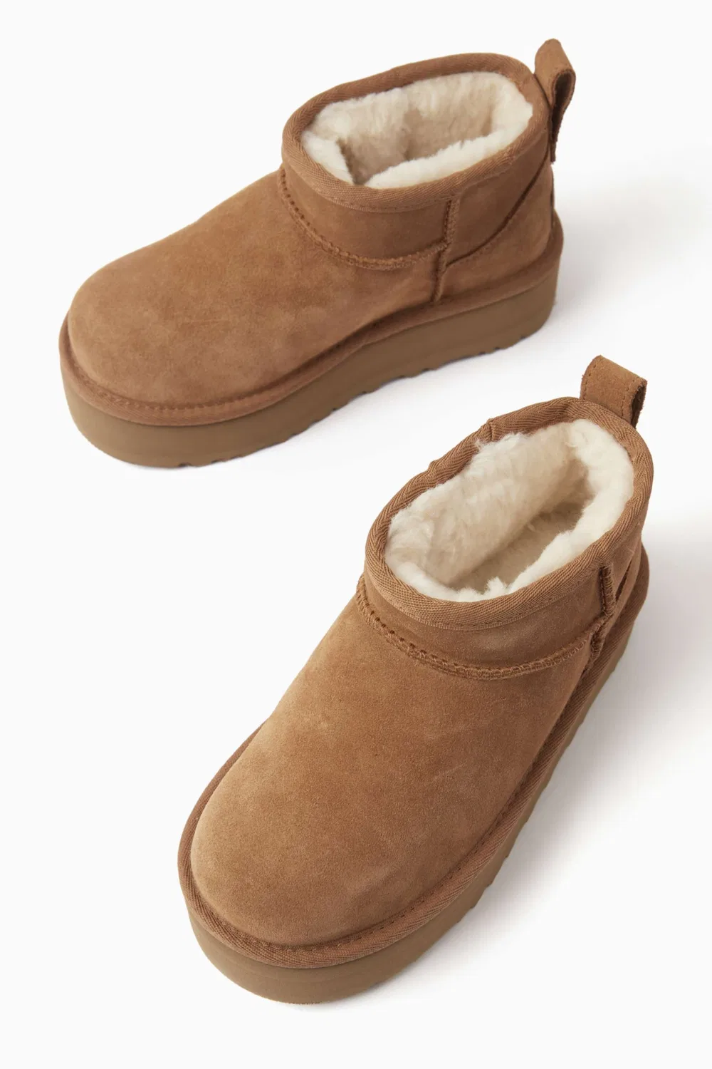 Ботинки на платформе из замши Classic Ultra Mini UGG, коричневый — фото 4