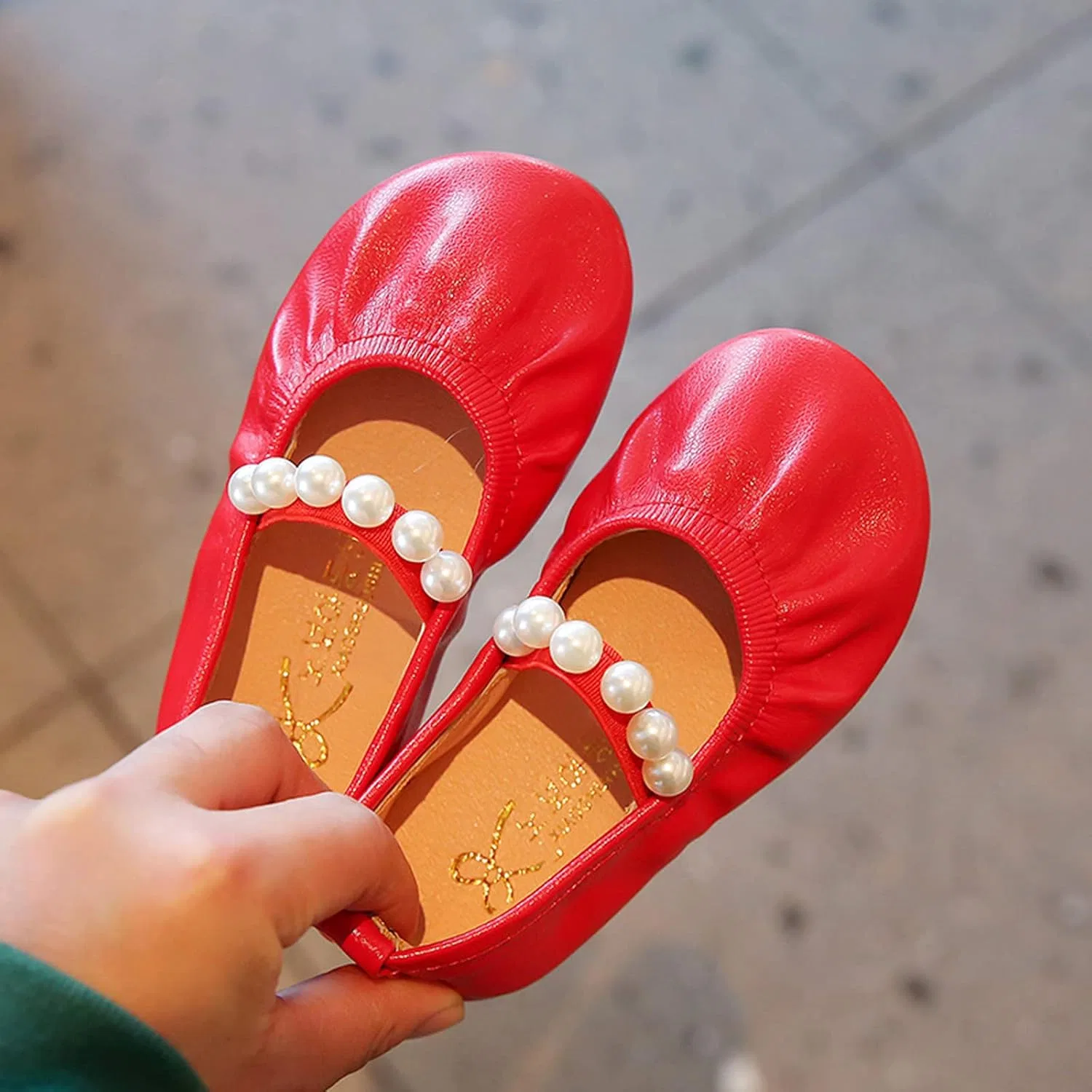 Детские балетки для девочек с жемчугом Valentine Slippers, Red — фото 4