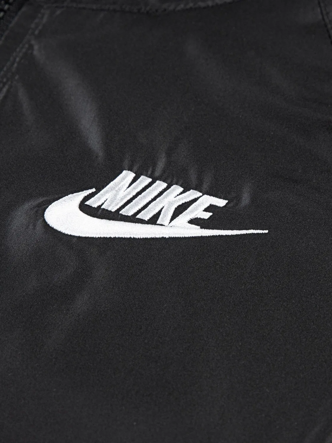 Куртка Chevron Windrunner Nike, черный — фото 3