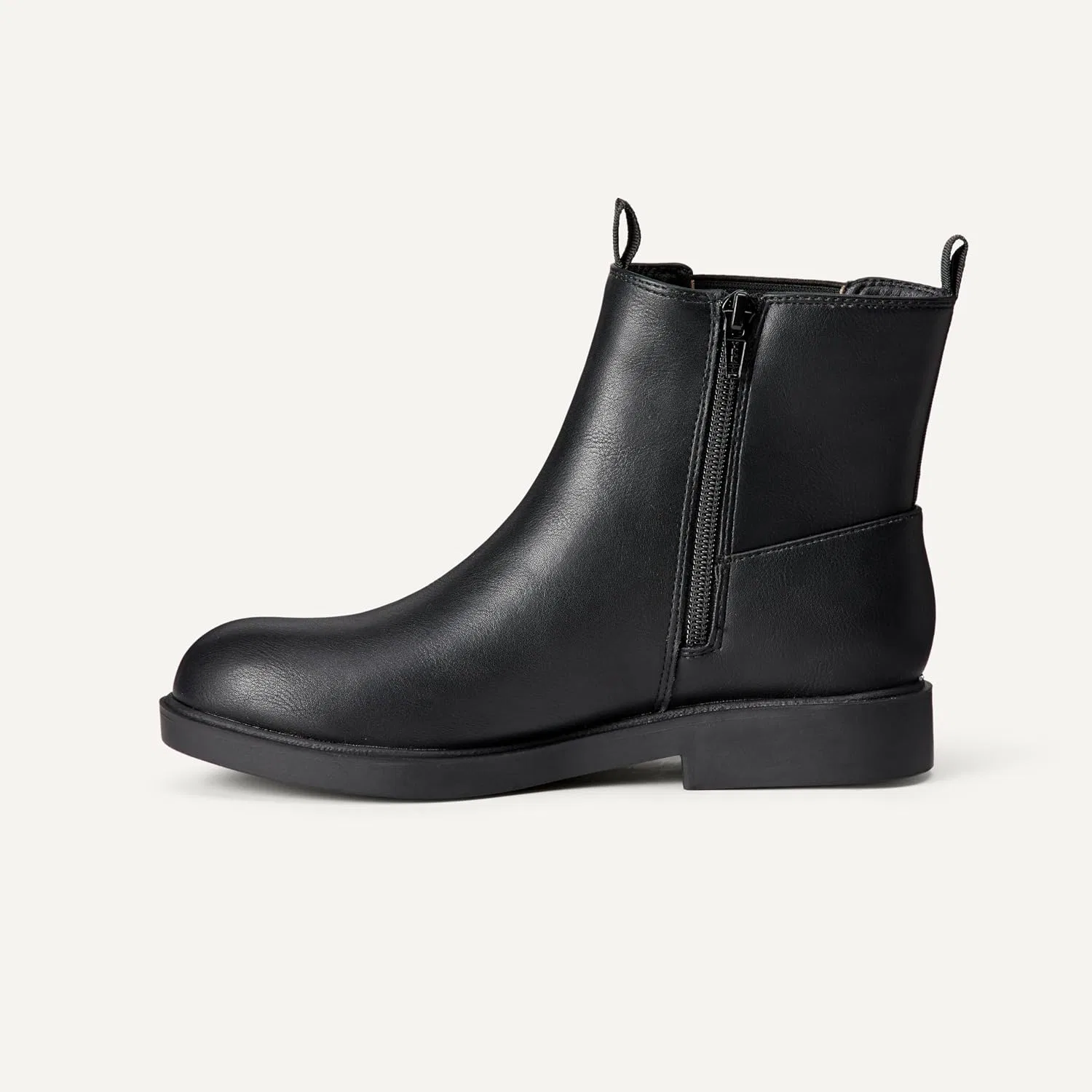 Детские ботинки-челси для девочек Amazon Essentials, Black Faux Leather — фото 4