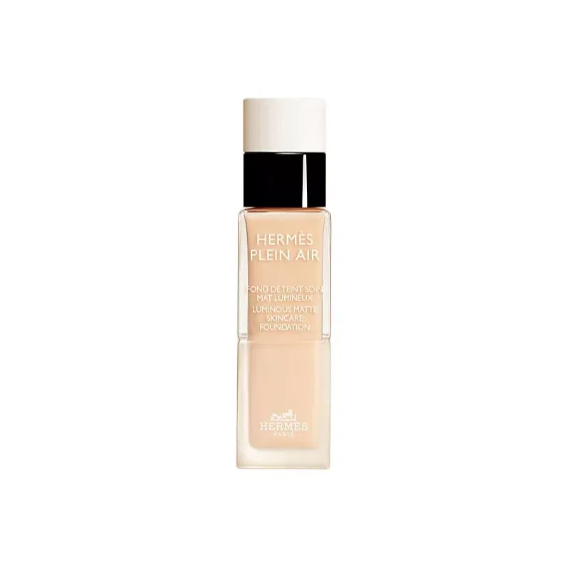 Женская тональная основа с сияющим эффектом Plein Air Evening, HERMES, #17W-Vanille Warm Hue Tone Natural Skin
