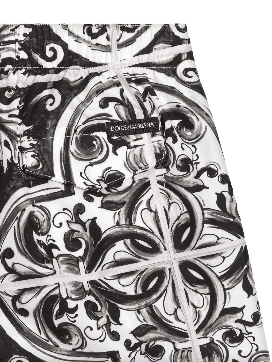 Плавательные шорты с рисунком Маджолика Dolce & Gabbana, черный — фото 2