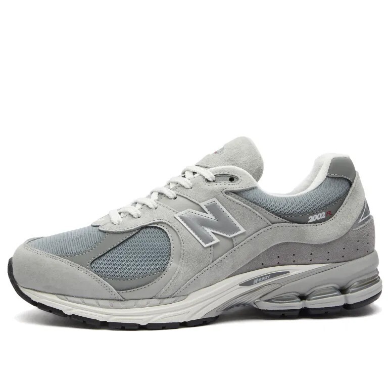 

Кроссовки New Balance M2002RXJ, серый