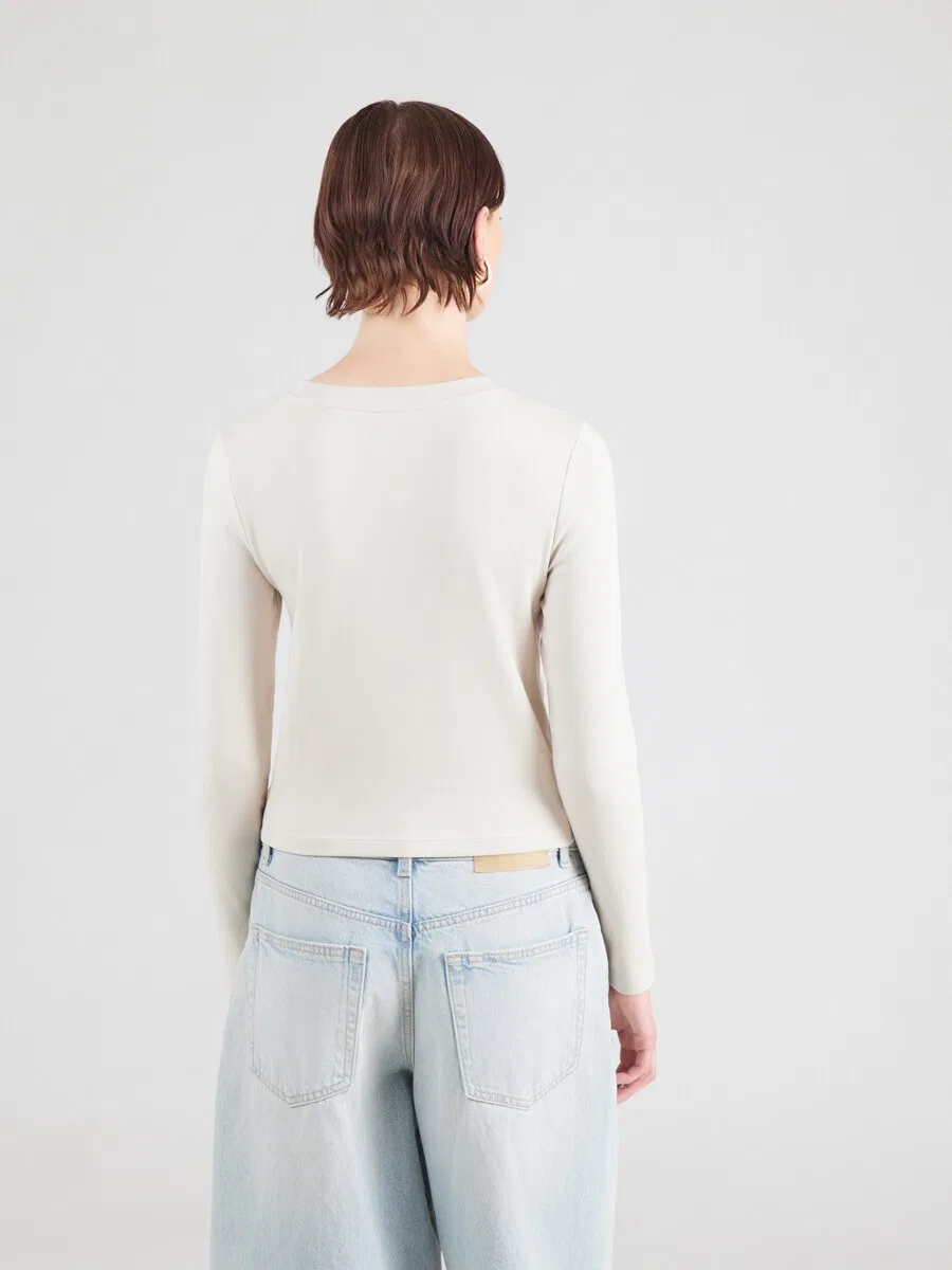 Топ LEVI'S 'ESSENTIAL' белого цвета — фото 4