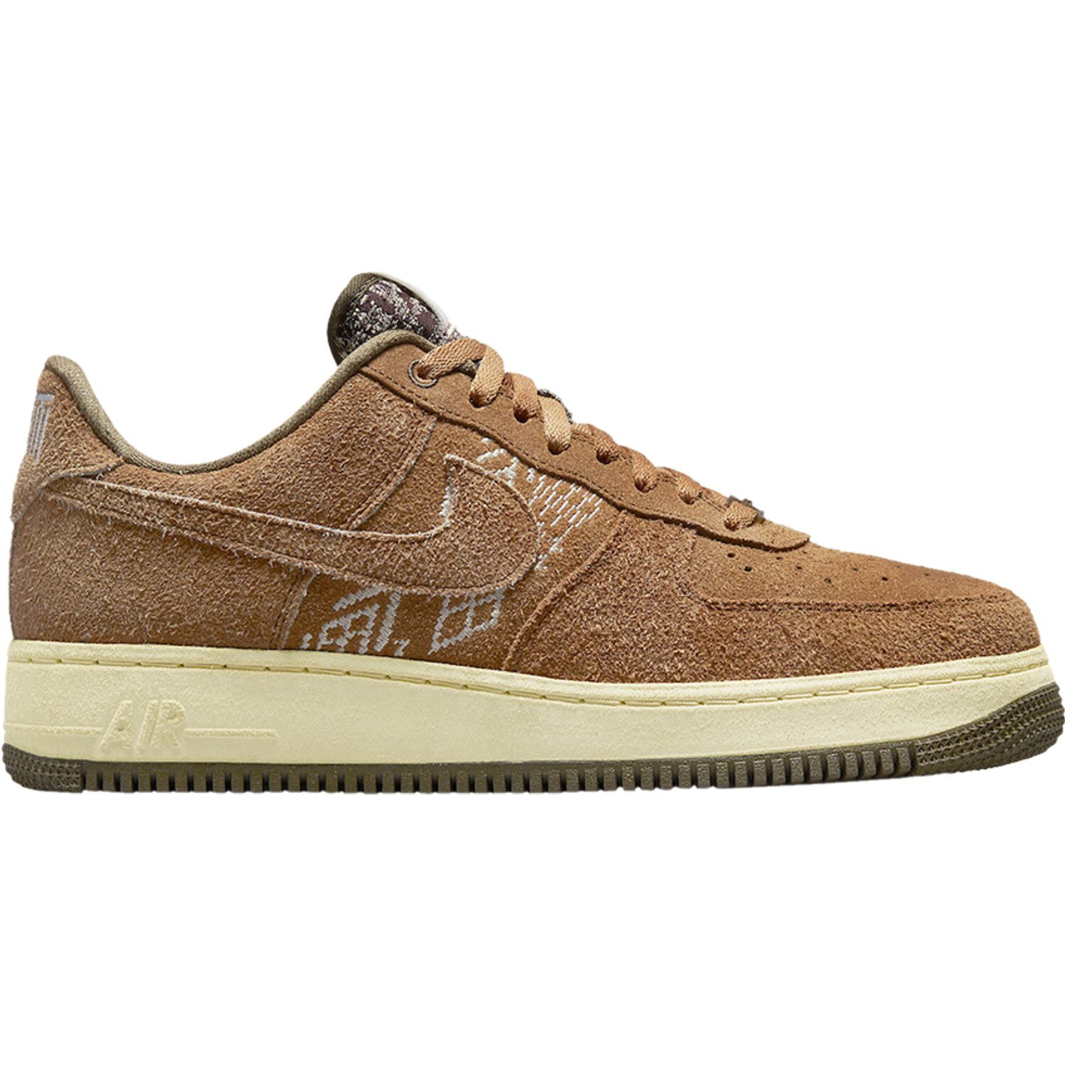 

Кроссовки Nike Air Force 1 Low, коричневый