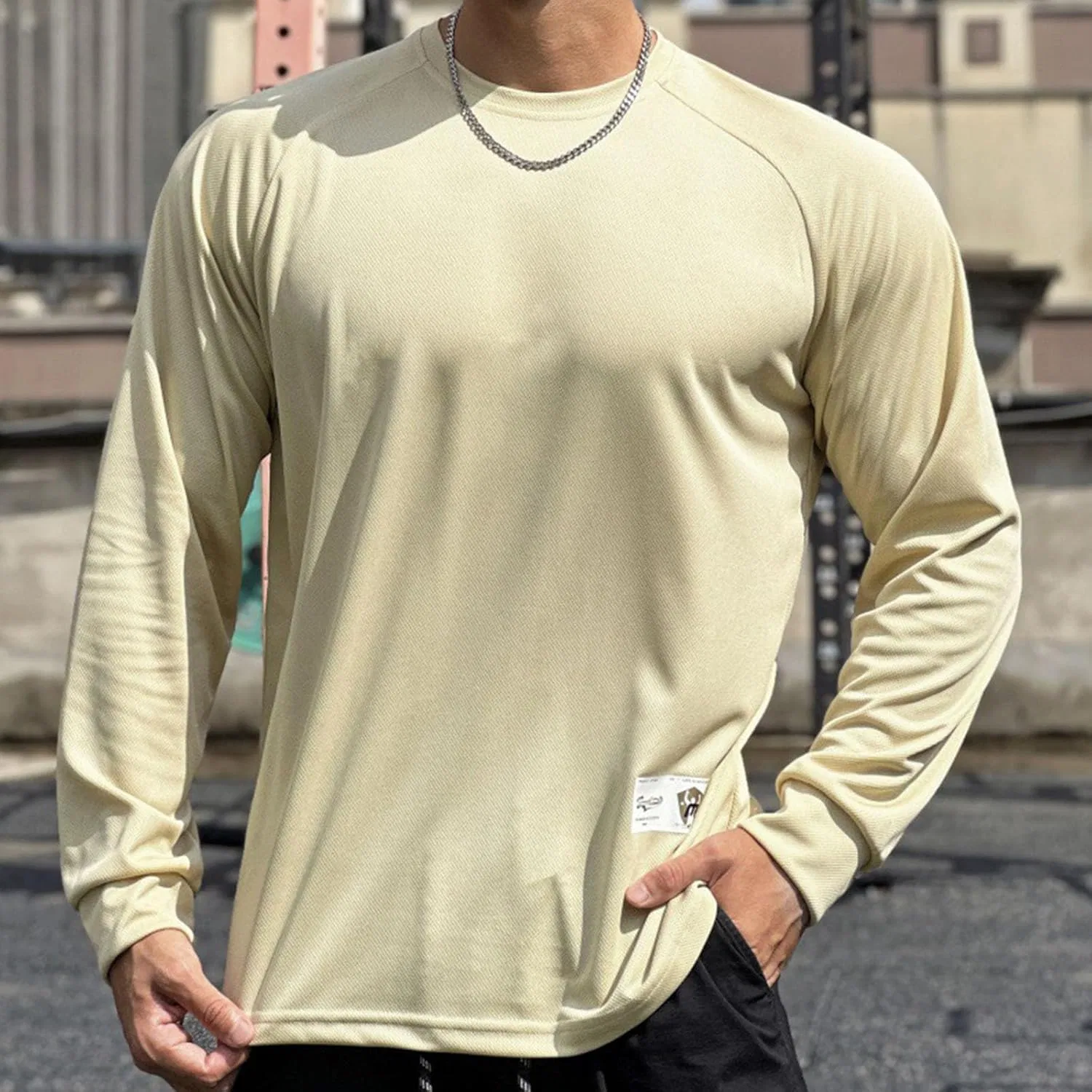 Мужская длинная футболка с круглым вырезом, Beige — фото 2