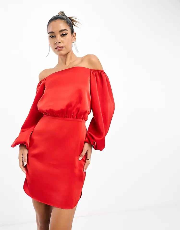 

Платье Pretty Lavish Satin Mini, красный