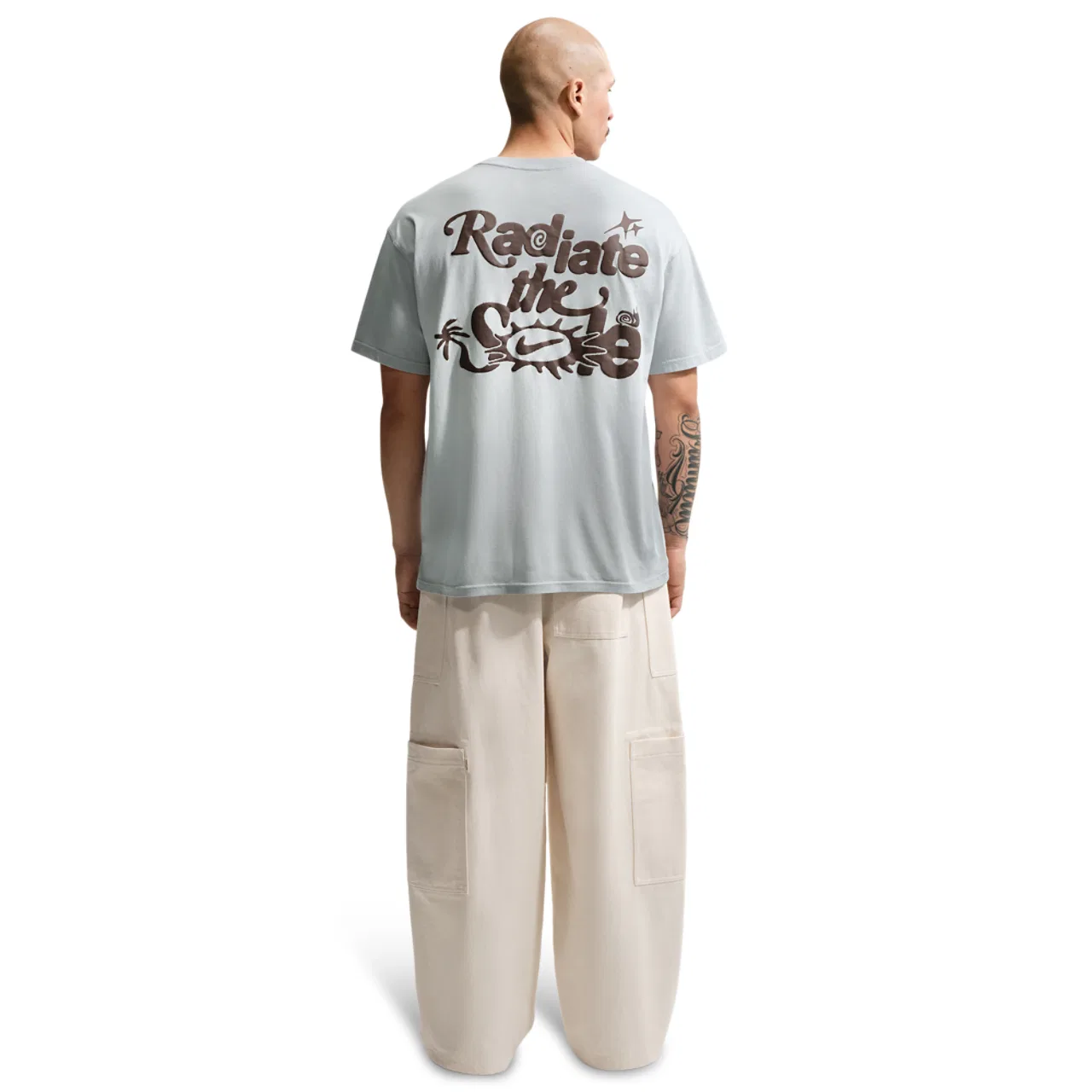 Футболка мужская омбре Nike NSW Dunk Dip Dye Loose Tee, цвет Pure Platinum/Wolf Grey — фото 4