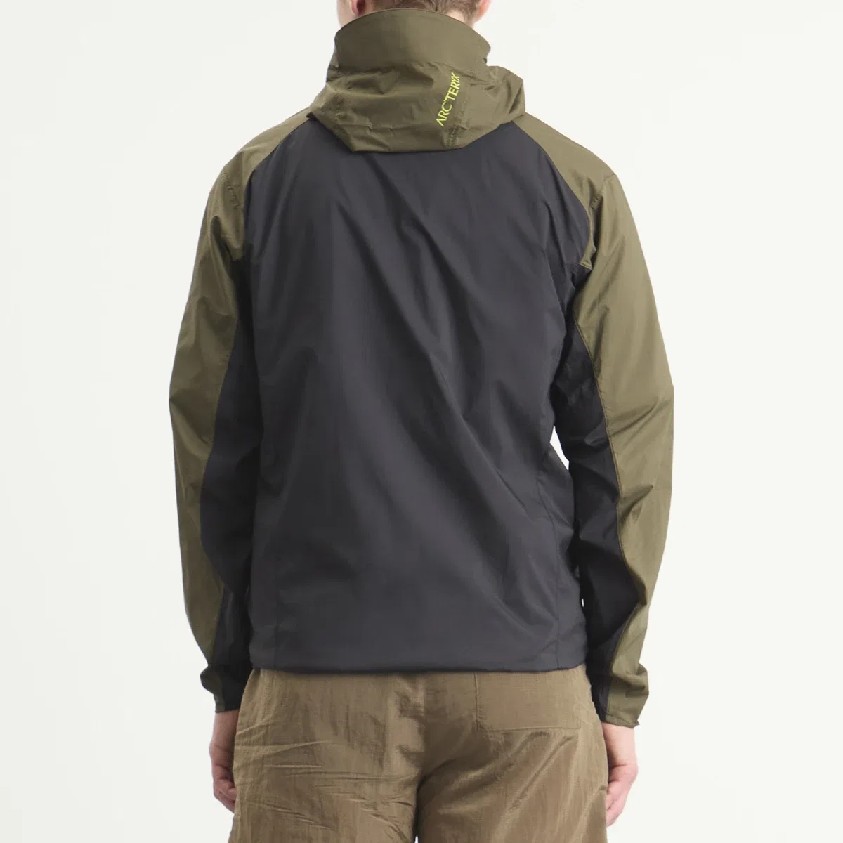 Куртка ветрозащитная с капюшоном Squamish Arcteryx, Spotlight — фото 3