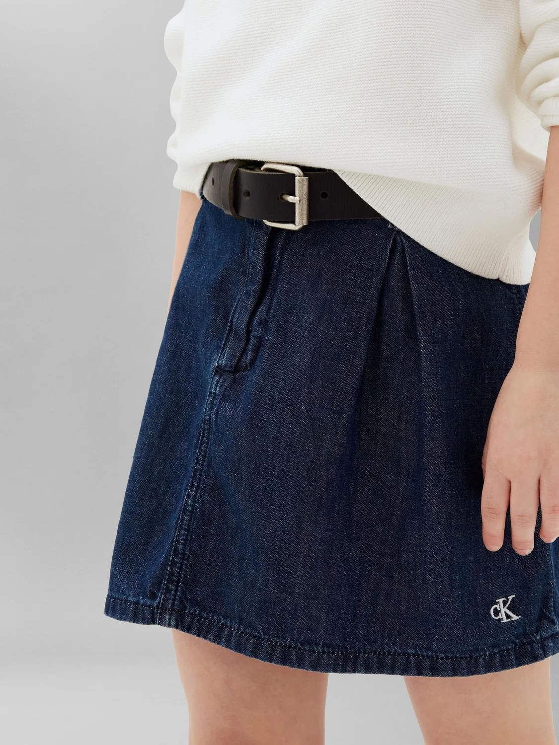 Юбка джинсовая плиссированная Calvin Klein Jeans, синяя — фото 4