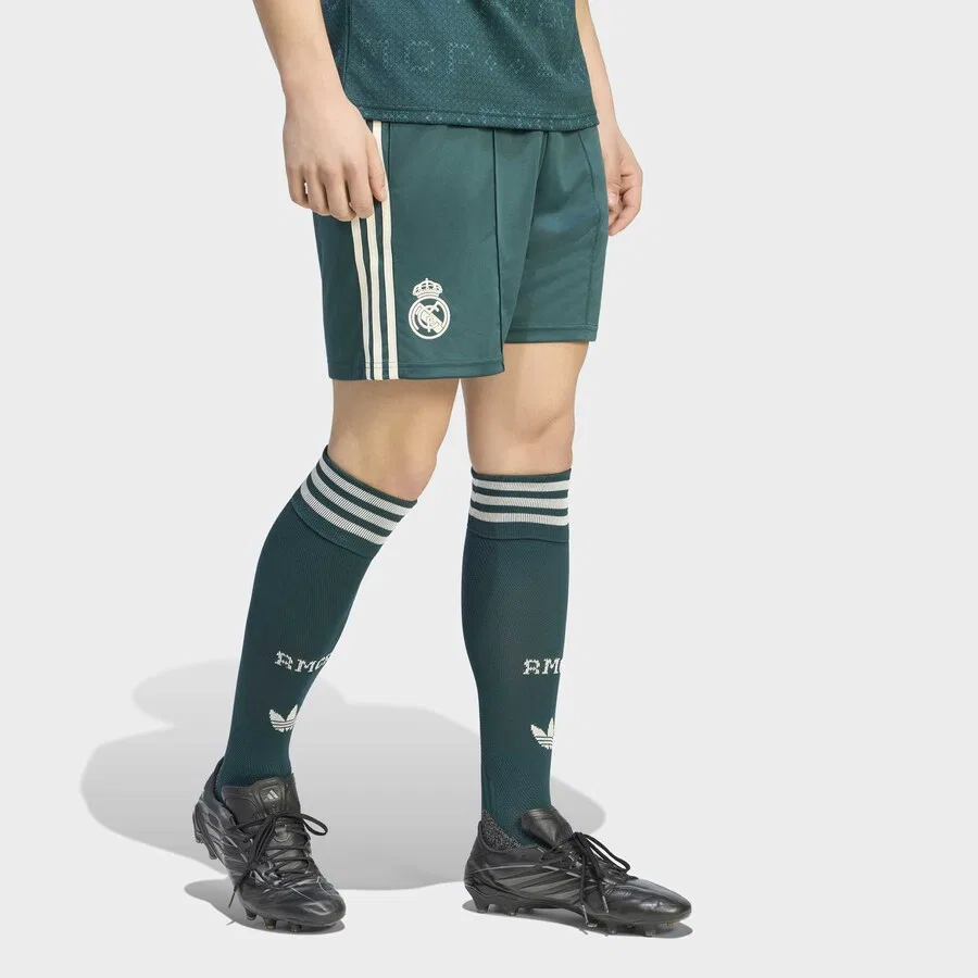 Спортивные брюки ADIDAS PERFORMANCE Regular Workout Pants 'Real Madrid 26/27' темно-зеленого цвета — фото 2