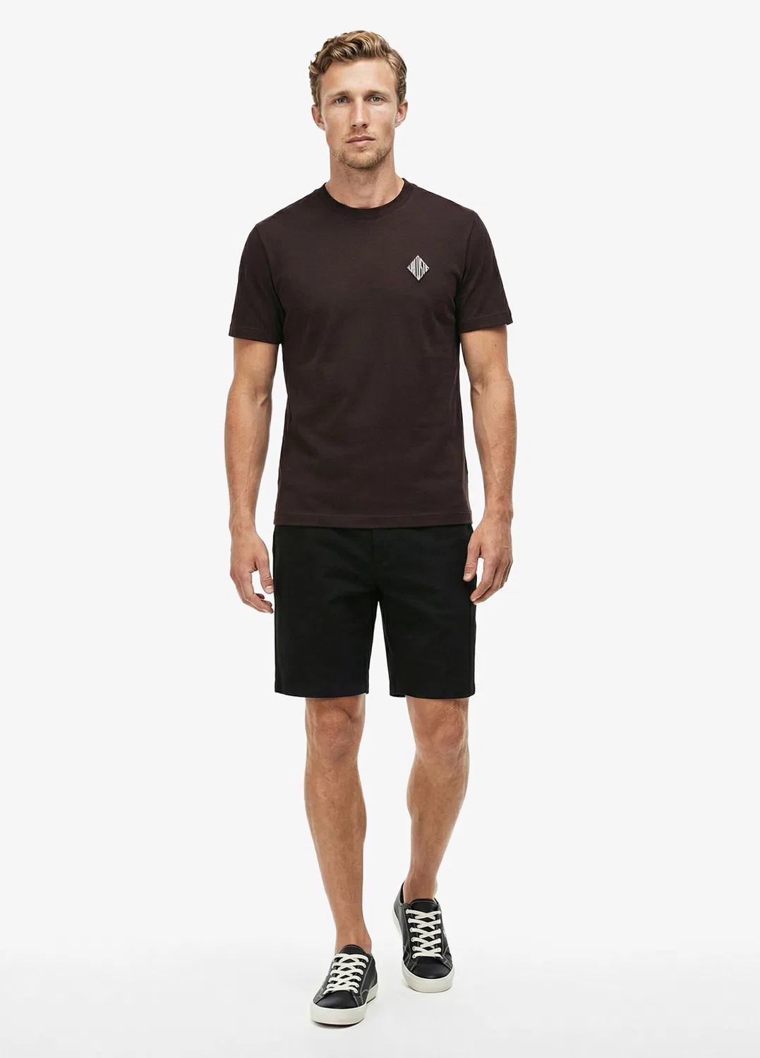 Бермуды tapered fit Lacoste, black