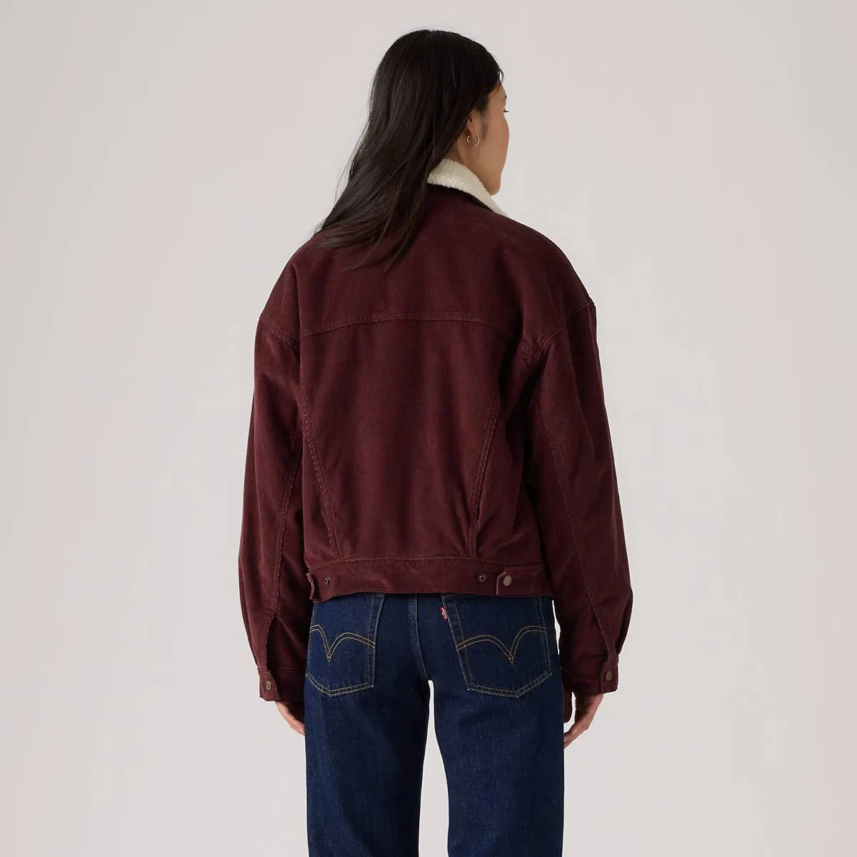 Вельветовая куртка-тракер в стиле 90-х с ворсом из искусственного меха Levi's, Sassafras - Brown — фото 4