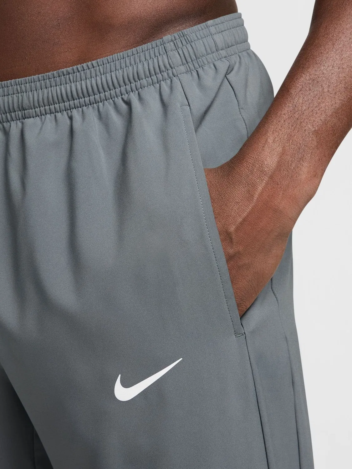 Беговые джоггеры Nike дымчато-серого цвета Miler Dri-FIT — фото 3