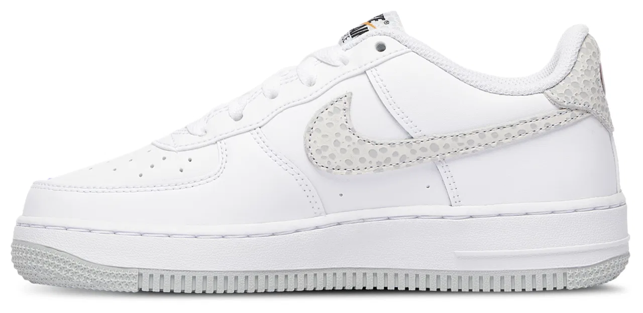 Детские кроссовки для мальчиков с кожаным верхом Air Force 1 Low Nike, белый/оранжевый/серый — фото 2