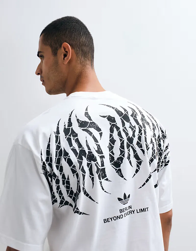 Футболка Adidas Originals с принтом на спине, белая — фото 2