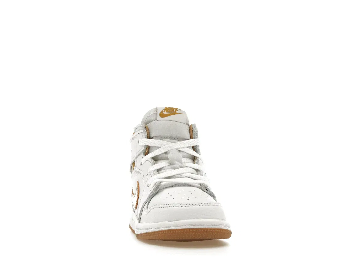 Детские кроссовки с высоким верхом Jordan 1 Retro High OG Jordan, White/Metallic Gold/Gum Light Brown — фото 2