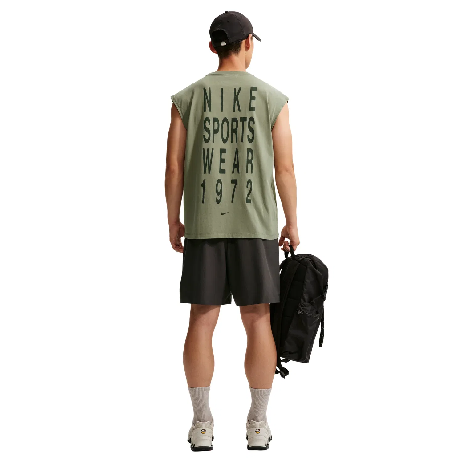 Мужской топ для тренировок Sportwear Tank Top Asia Sizing 'Silver Sage' Nike, Silver Sage Green — фото 3
