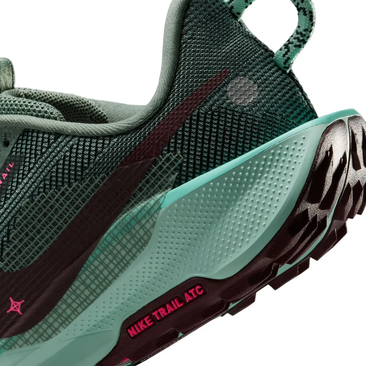 Детские кроссовки для трейла с принтом Pegasus Trail 5 Nike, Clay Green/Mint Foam-Bleached Turq — фото 2