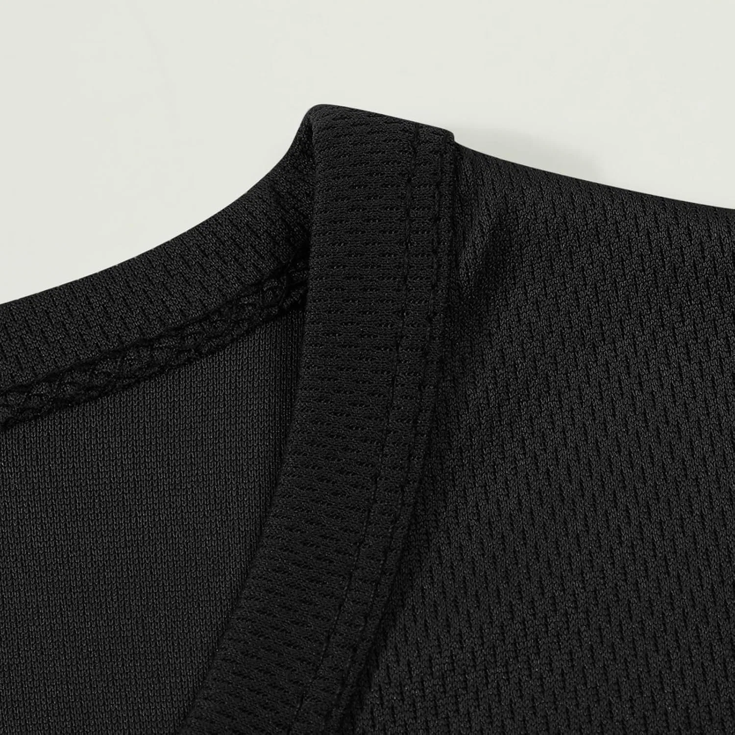 Мужская дышащая футболка с круглым вырезом, Black — фото 4