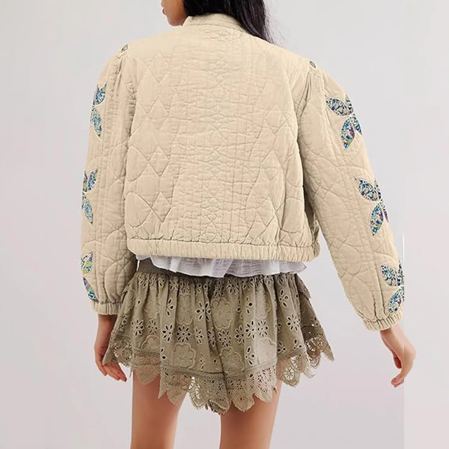 Женское зимнее пальто с флисовой подкладкой и карманами на молнии, beige — фото 2