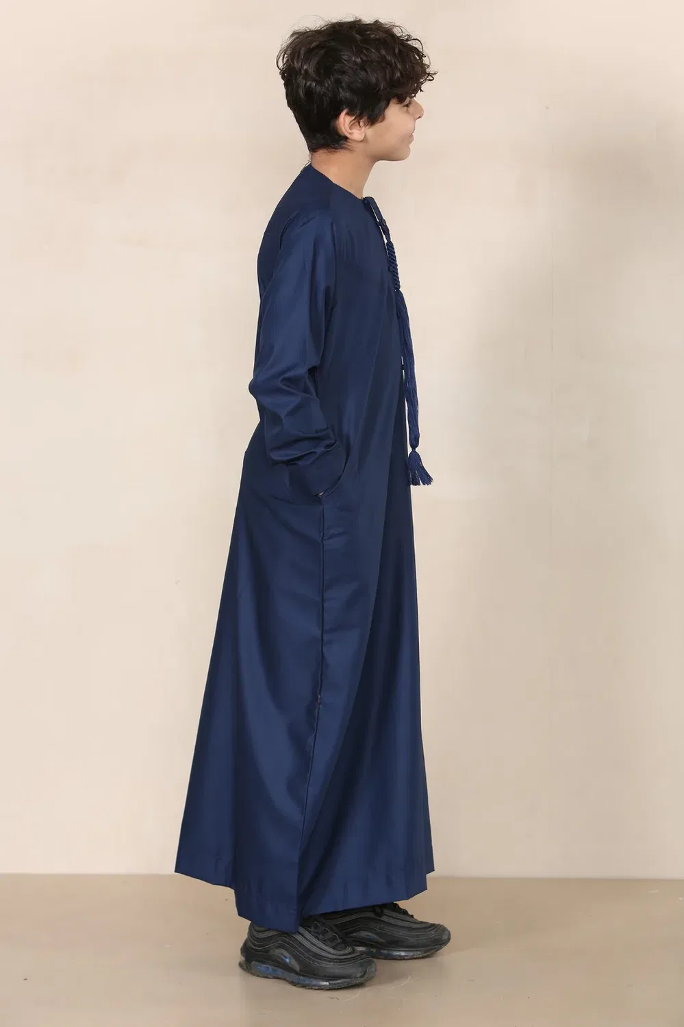 Arabic Thobes Детская темно-синяя блузка для мальчиков, эмиратская джубба, исламская одежда, кафтан, праздничный шнурок с кисточками — фото 2