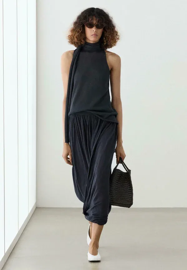 Юбка-баллон миди из трикотажа Draped balloon midi skirt Massimo Dutti, темно-синий — фото 3