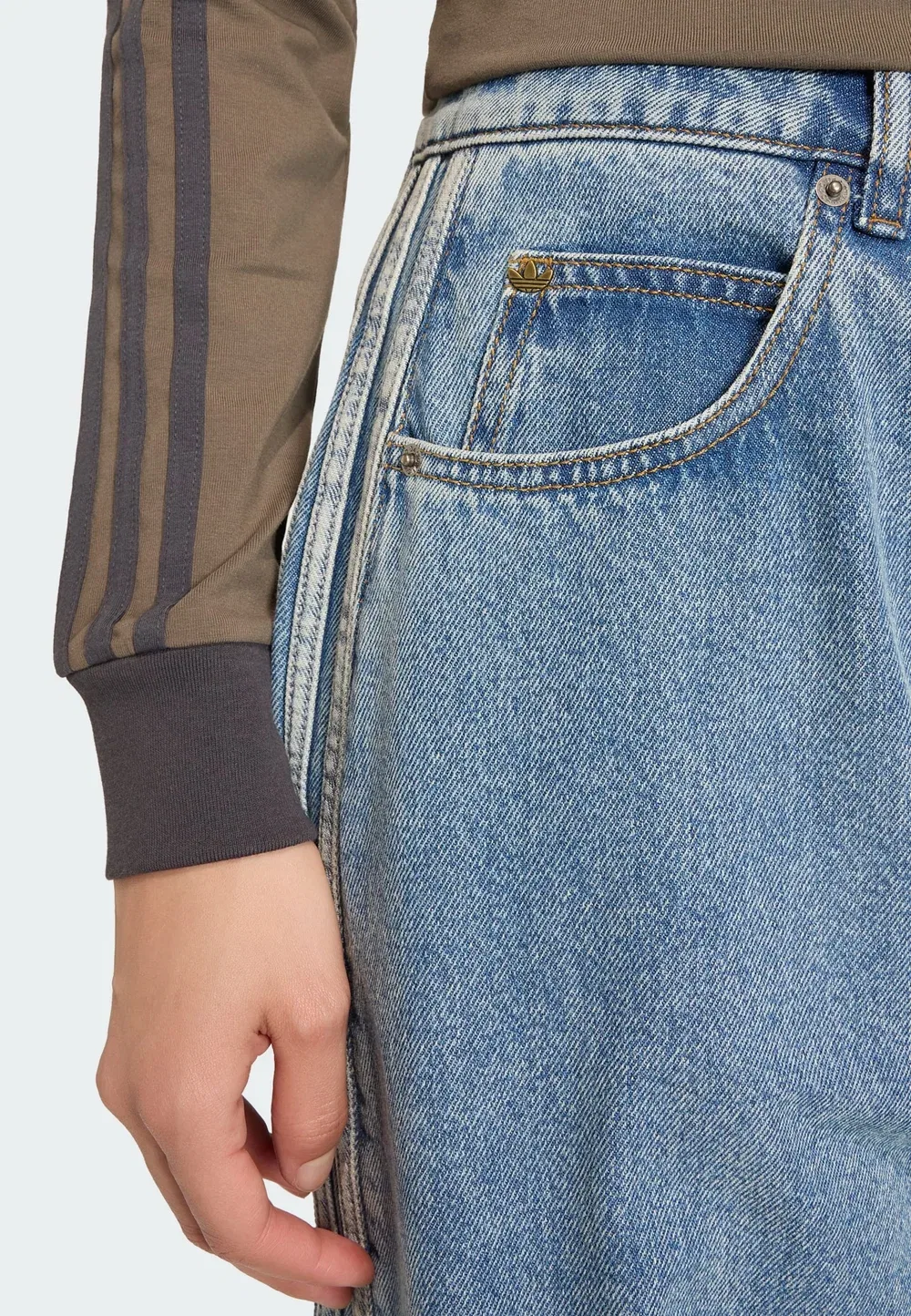 Джинсы свободного кроя Barrel pnt d Adidas Originals, Worn Blue Denim — фото 3