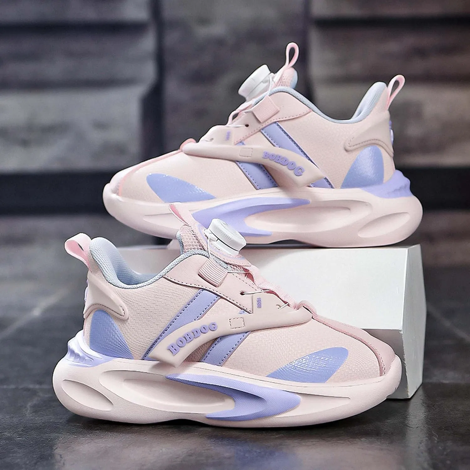 Детские кроссовки для девочек с вращающейся пряжкой ANGGOU, Pink — фото 3