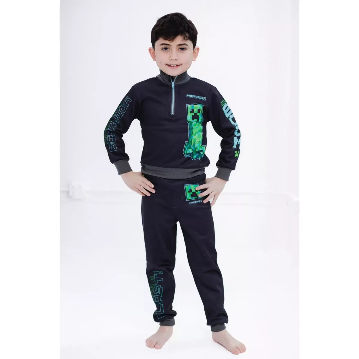 Детский комплект из свитшота и брюк на флисе с принтом Minecraft Fleece Half Zip Sweatshirt Pants Outfit Set, Black — фото 2
