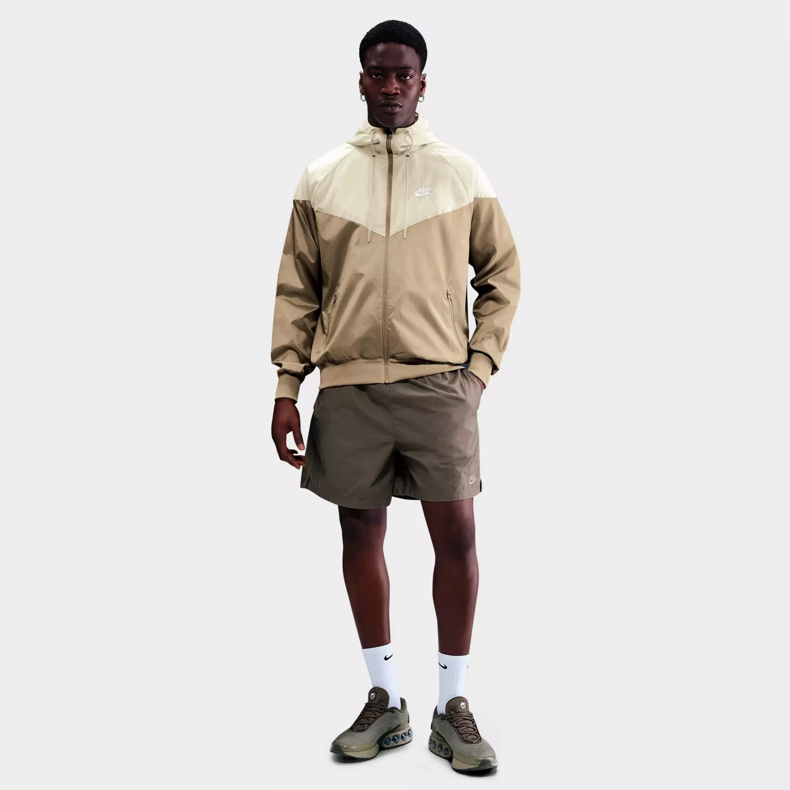 

Куртка Men's Nike Sportswear Windrunner Woven Hooded, коричневый
