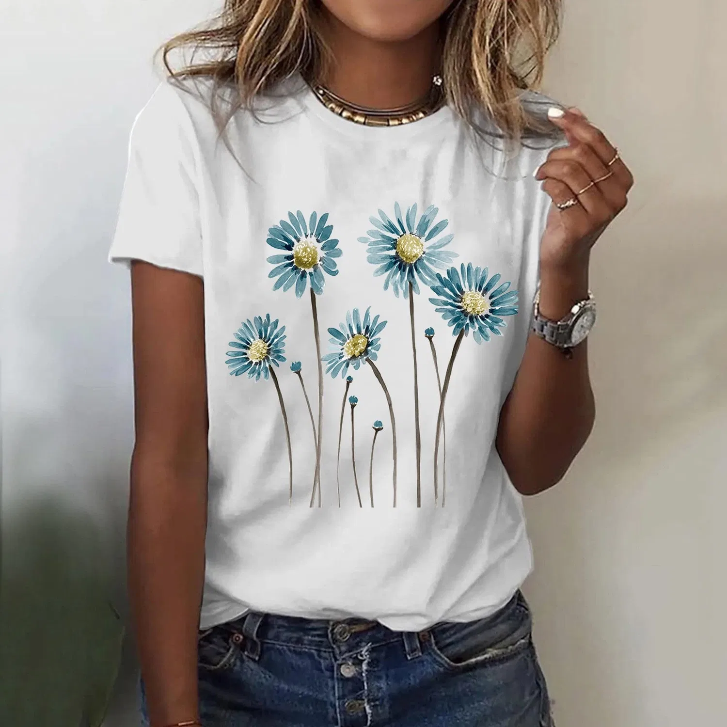 Женская футболка с принтом Prime Lightning Day Deals, 04 Floral — фото 2