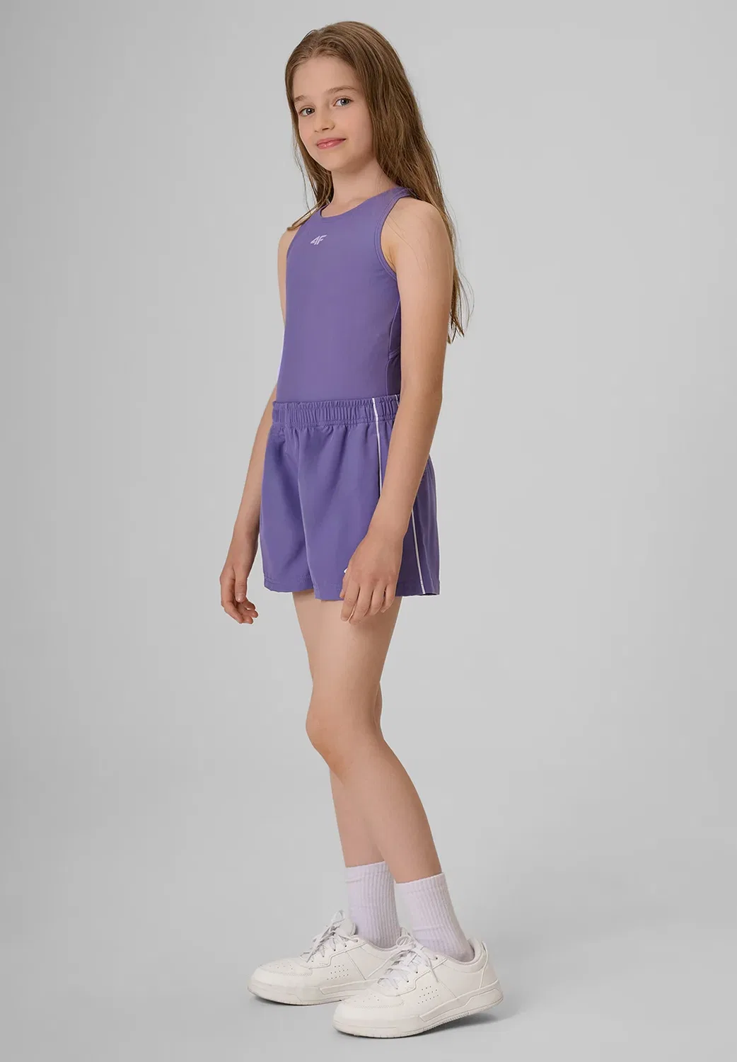 Spodenki dresowe sportowe dziewczęce - granatowe 122/128 (6-8 лат) - спортивные шорты 4F, Violet — фото 4