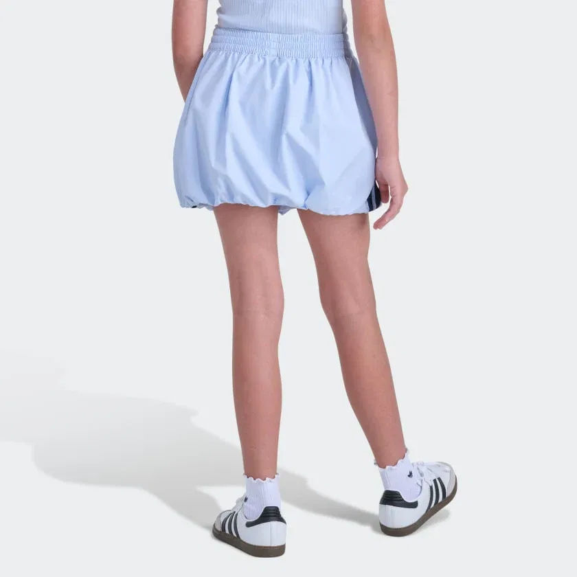 Детская юбка-шорты adidas BUBBLE WNV SKORT с эластичным поясом, Clear Sky — фото 3