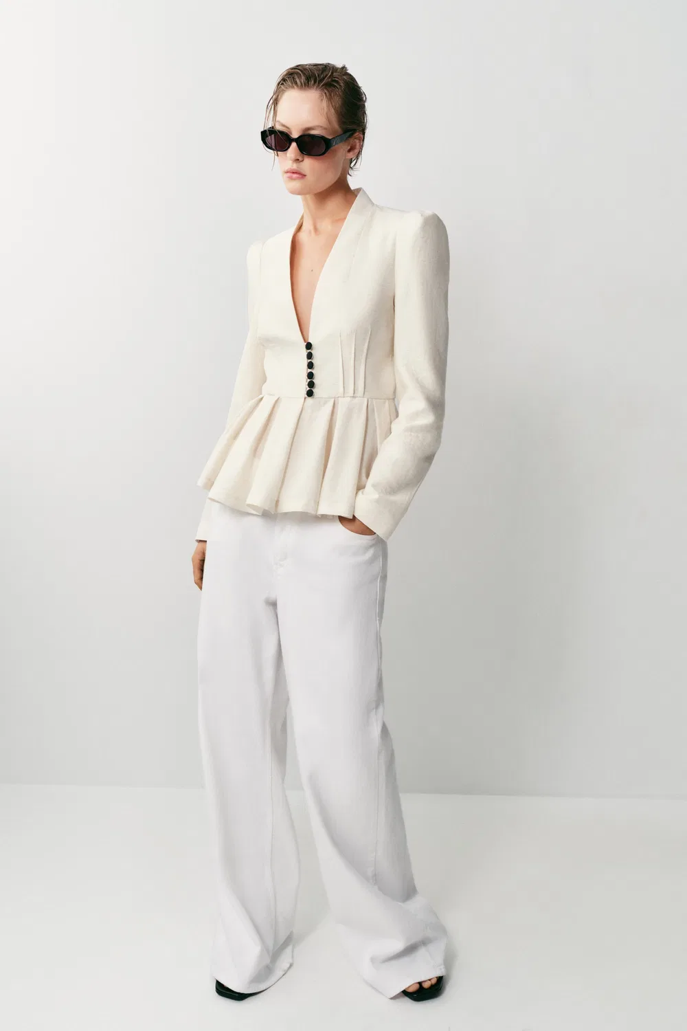 Приталенный пиджак с подплечниками ZARA, Light Beige