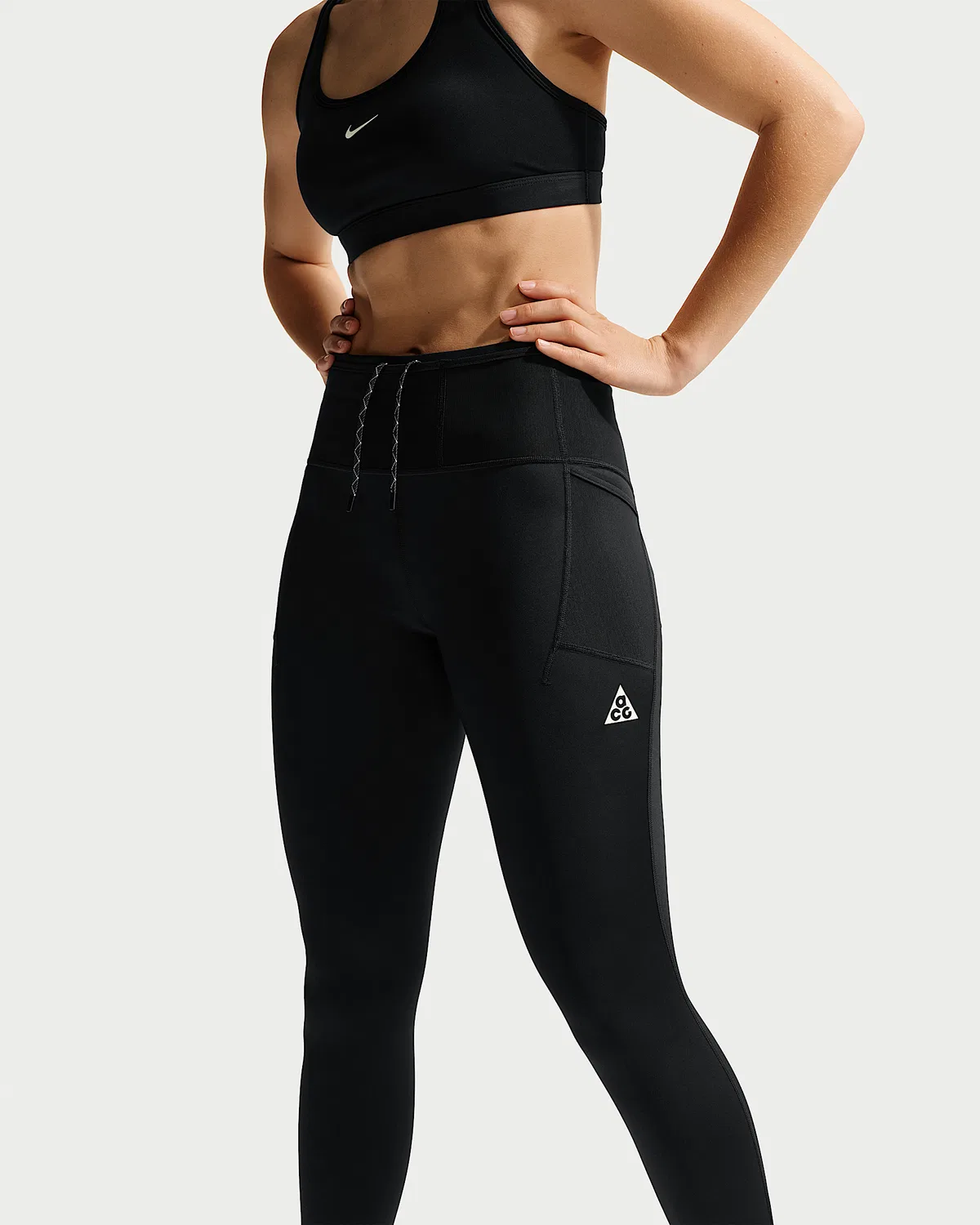 Женские леггинсы для трейлраннинга Nike ACG Dri-FIT с высокой посадкой 7/8, Black/Summit White — фото 2