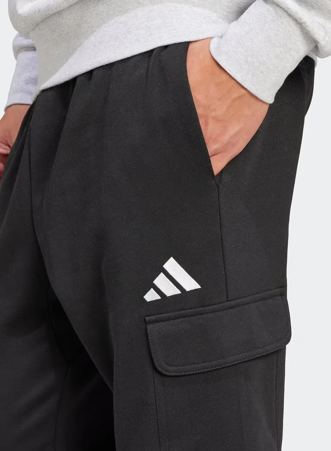 Брюки карго на флисе Essential feelcozy fleece cargo Adidas, черный — фото 3