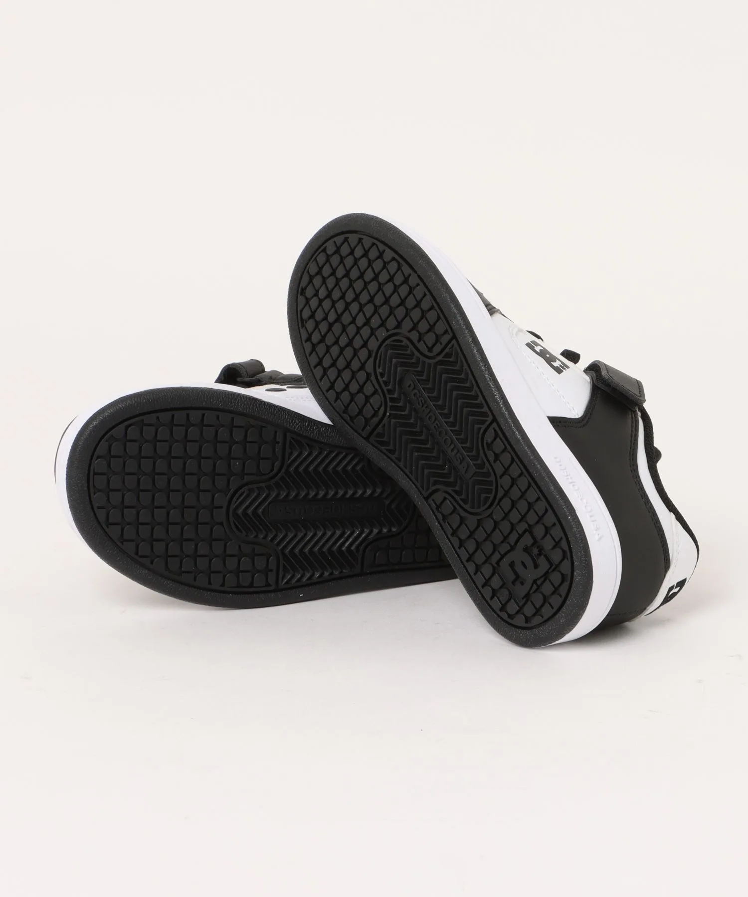 Детские кроссовки для скейтбординга KS MANTECA 4 V SN DC SHOES чёрно-белые — фото 3