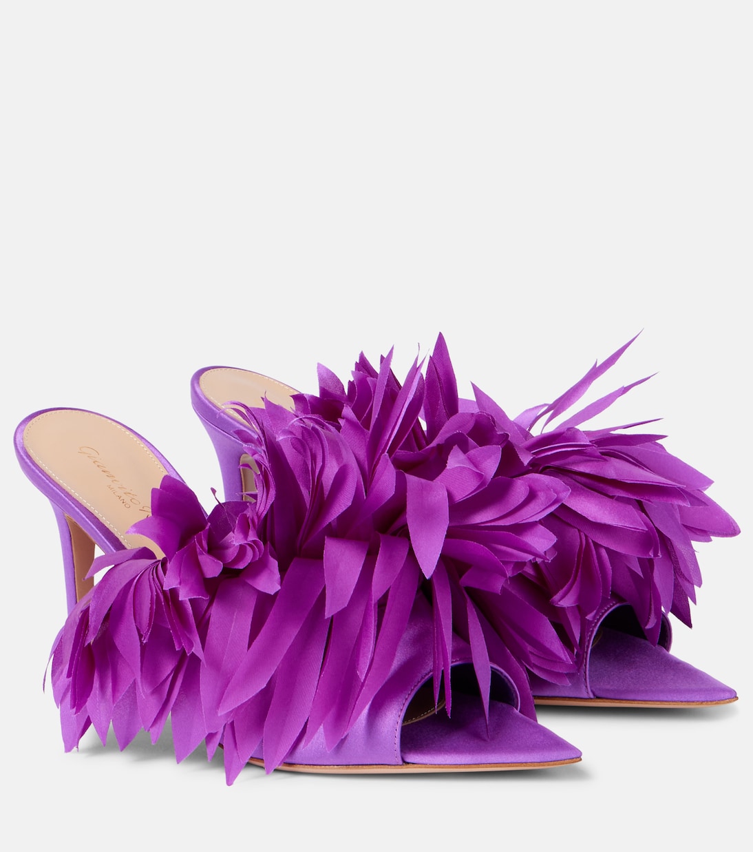 Туфли-лодочки Daniah 85 из креп-сатина с украшением Gianvito Rossi, Orchid