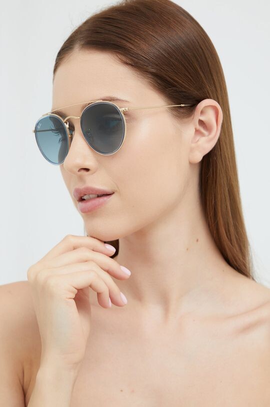 

Солнцезащитные очки Ray-Ban, золотой