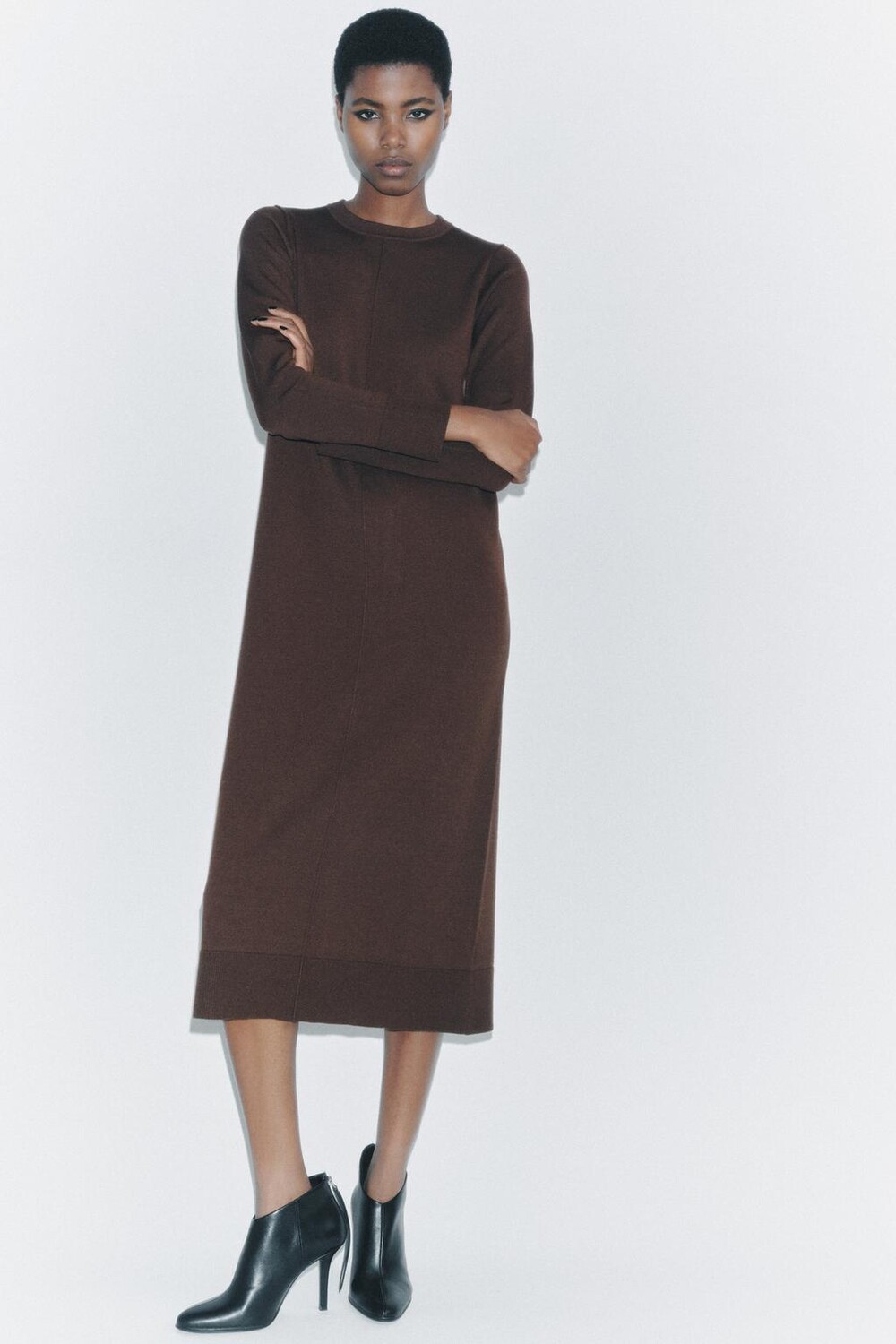 

Длинное платье из однотрикотажного платья ZARA, темно-коричневый