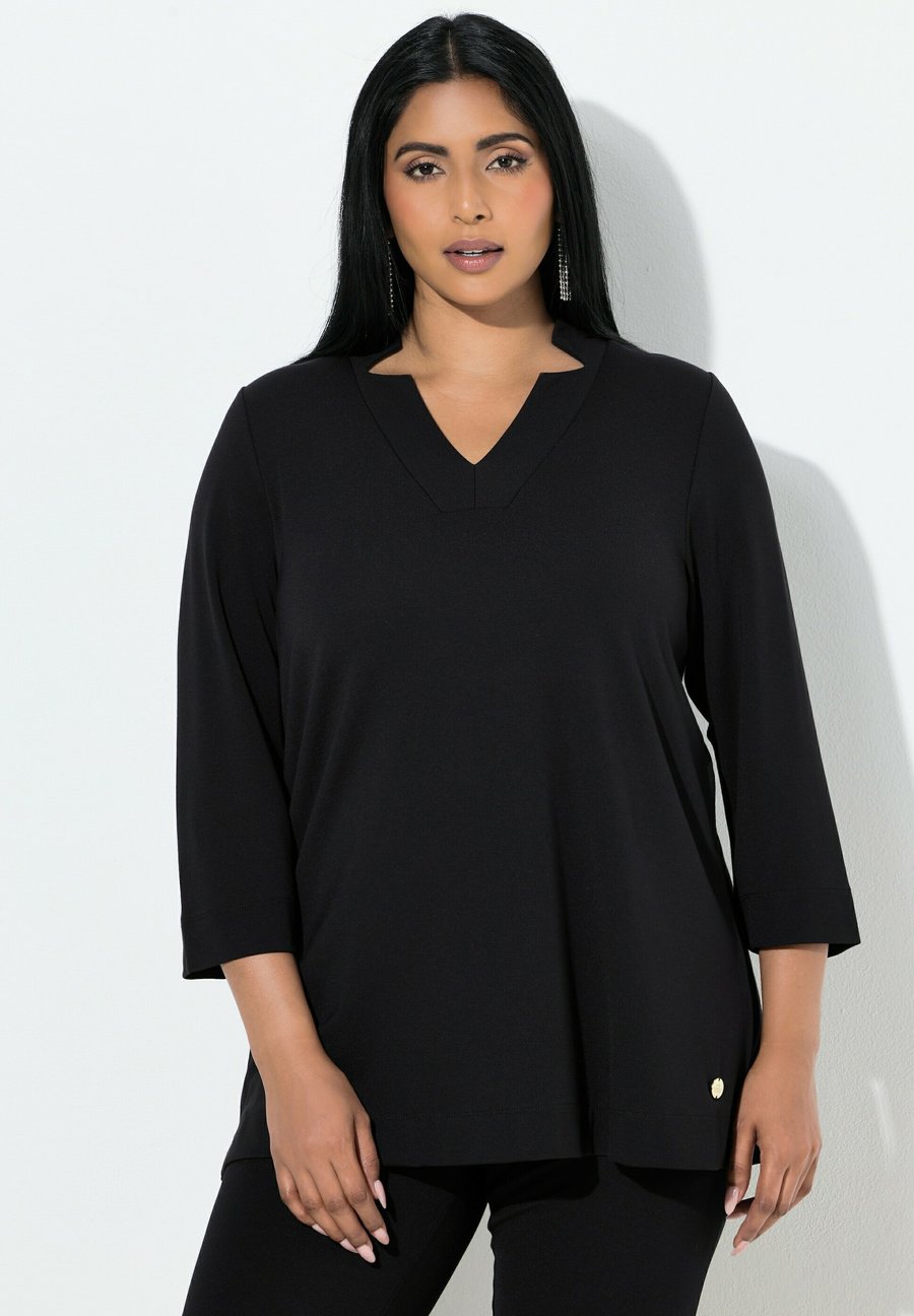 

Топ Ulla Popken COL EN V AVEC DÉCOUPES, MANCHES 3/4, Black