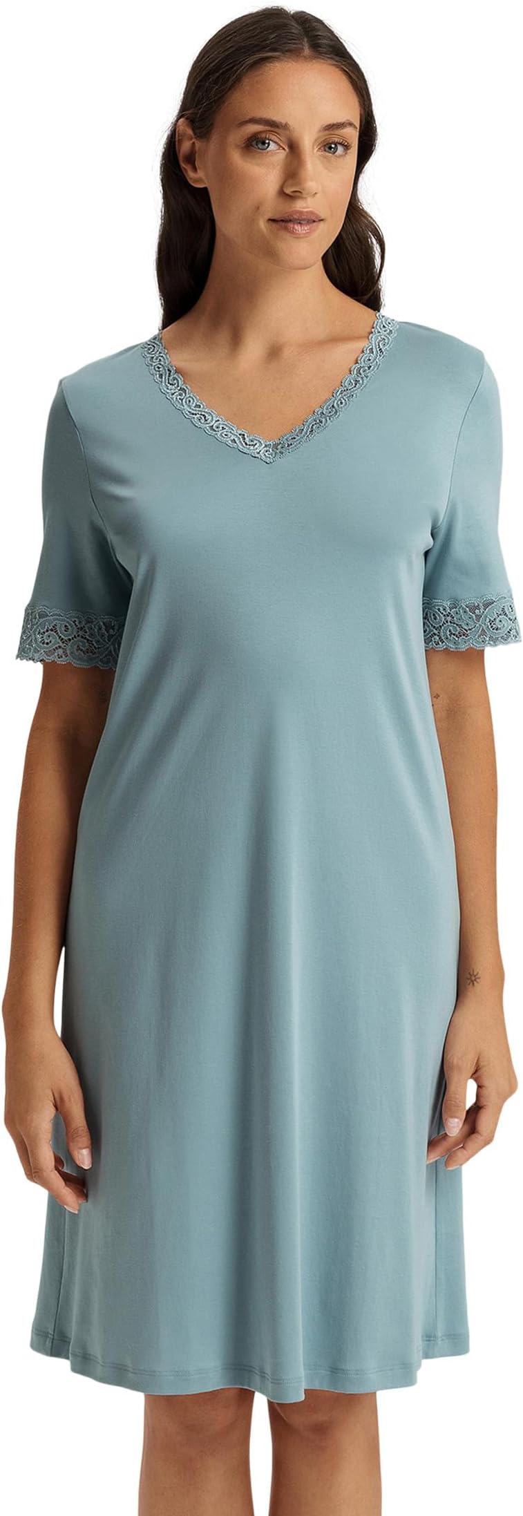 

Ночная рубашка Hanro Moments Short Sleeve Nightgown, цвет Tourmaline Blue