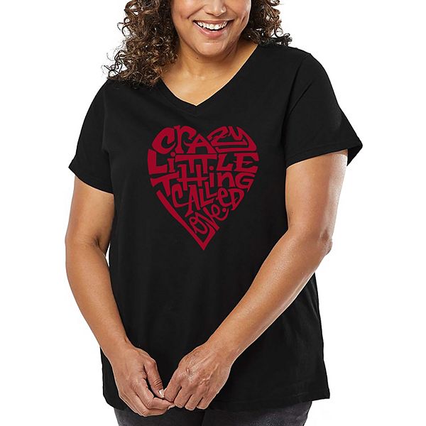 

Женская футболка plus size V-neck с принтом Crazy Little Thing Called Love La Pop Art, Black, Черный, Женская футболка plus size V-neck с принтом Crazy Little Thing Called Love La Pop Art, Black