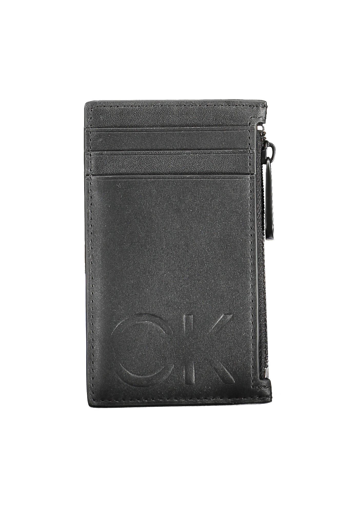 

Черный кожаный мужской кошелек Calvin Klein