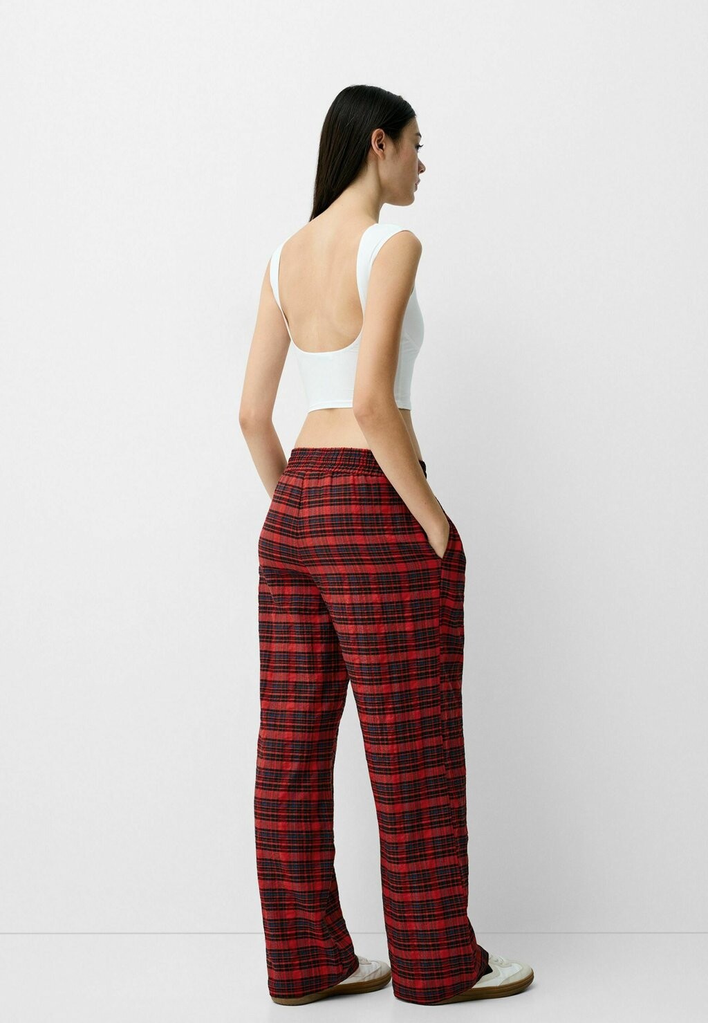 

Брюки CHECK Bershka, красный