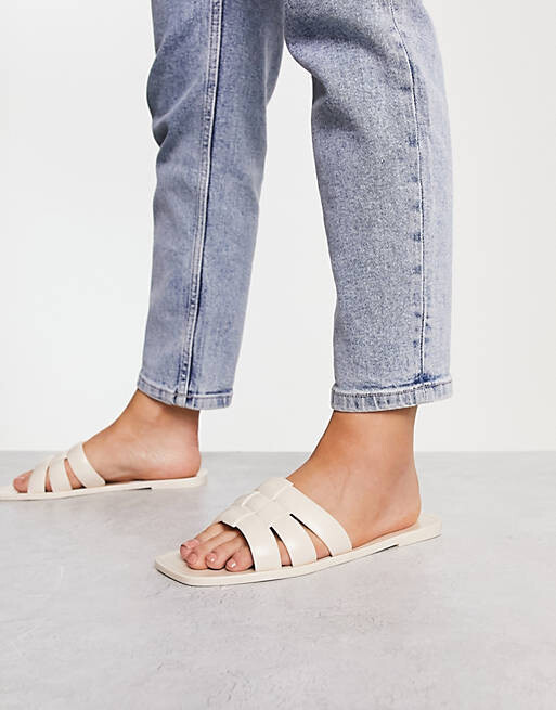 Бежевые тканые сандалии на плоской подошве ASOS DESIGN Wide Fit Fame - BEIGE