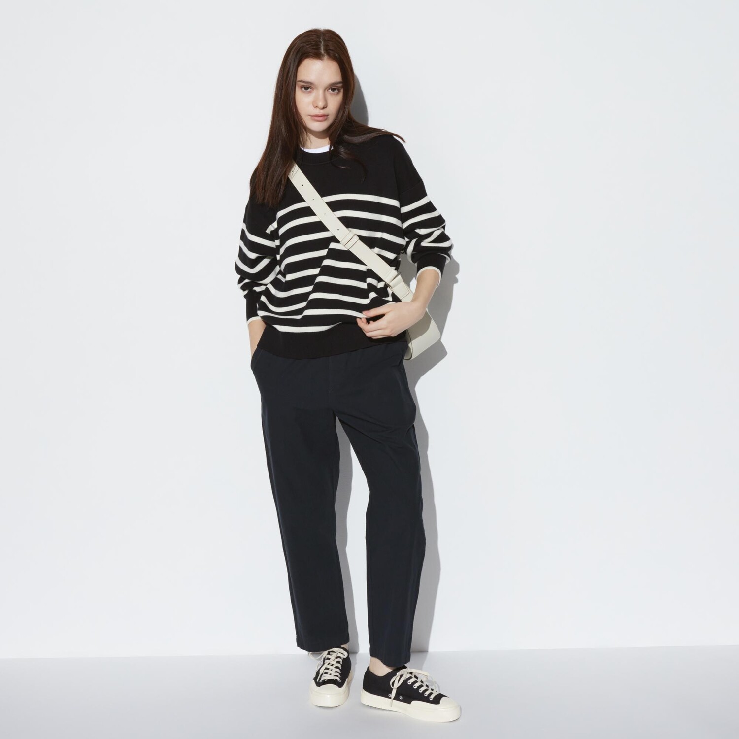 

Брюки UNIQLO по щиколотку, черный